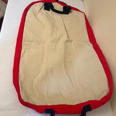 Three Land’s End Garment Bags (GB1-MG)