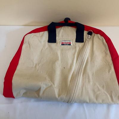 Three Land’s End Garment Bags (GB1-MG)
