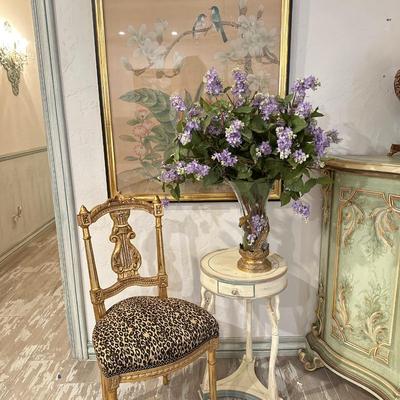 Furniture - Hekman accent table & Gilt Chair w/ Art & decor