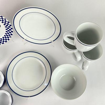 K88 Blue & White Dish Lot