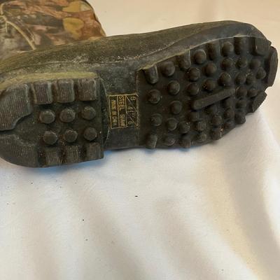 Camouflage Clothing & Boots Size 6 (GB1-MG)