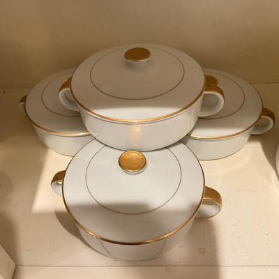 K102 Set of 4 Casserole Dishes