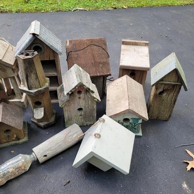 Large Lot of Birdhouses (S-EL)