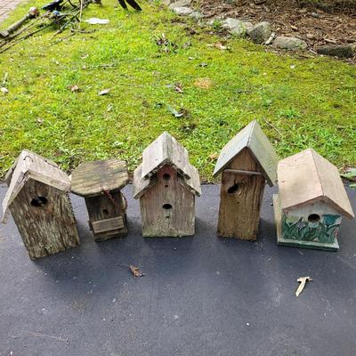 Large Lot of Birdhouses (S-EL)