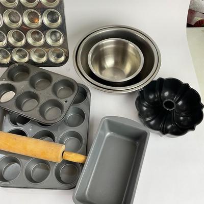 K107 Large Baking Sheet Lot