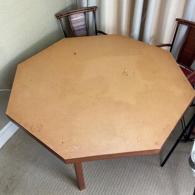 PR109 Folding 8 Player Card Poker Table with Cover and 4 Chairs