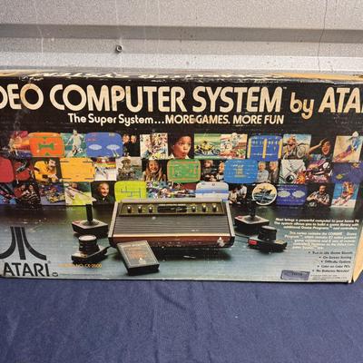 Original Atari 2600 with Box/Games/Case
