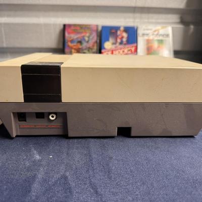Original Nintendo with Games