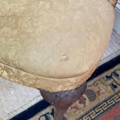 PR115 Antique Channel Back Chair
