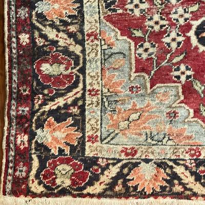 L129 Oriental Wool Rug