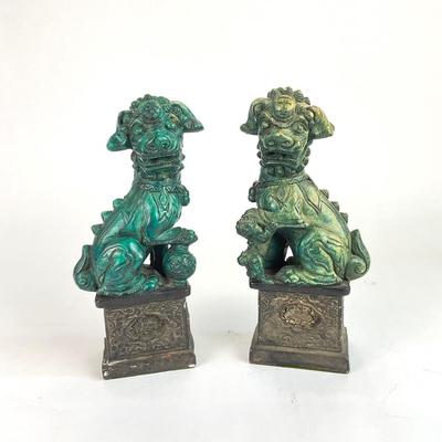 L131 Pair of Vintage Chinese Foo Dogs Chalk-ware