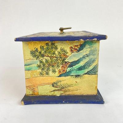 L136 Antique Oriental Mahjong Box with 5 Small Drawers