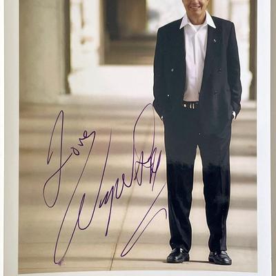 Author Dr. Wayne W. Dyer signed photo