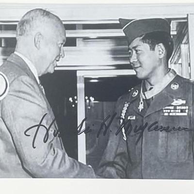 WW2 Medal of Honor Hiroshi H. Miyamura signed photo