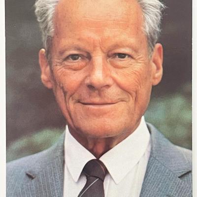 Nobel Prize Dr. Willy Brandt signed photo