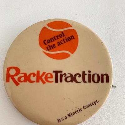 Racke Traction vintage pin