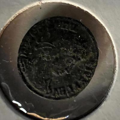 Bronze Roman Coin. 100-200 AD. 1 inch