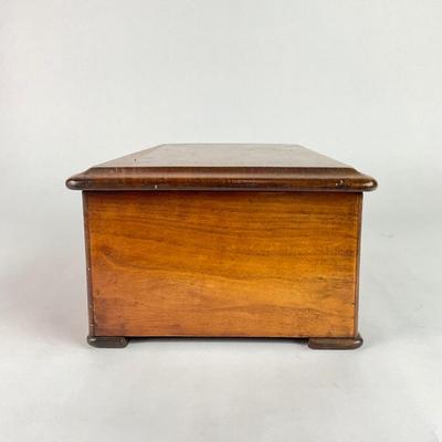 L150 Antique Wooden Music Box