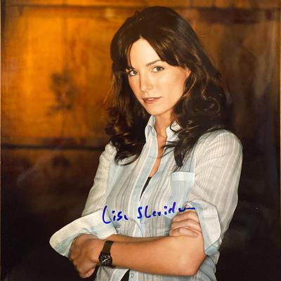 Invasion Lisa Sheridan signed photo