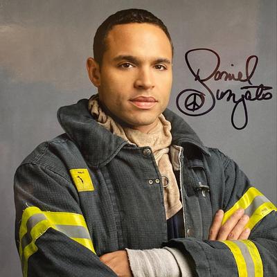 Rescue Me Daniel Sunjata signed photo