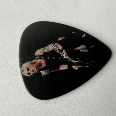Guns N' Roses guitar pick