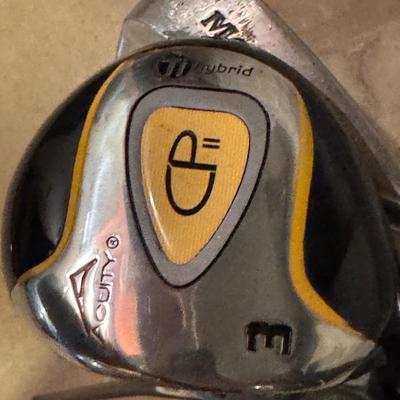 Junior Left Handed Golf Clubs and Bag