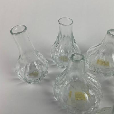 PR162 12 Crocus Glass Vases