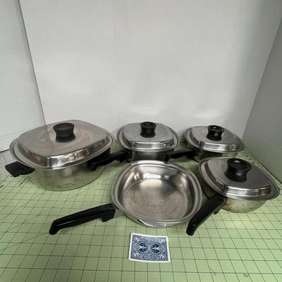 Sale Photo Thumbnail #119: Includes 4 covered pots/saucepans and 1 open frying pan/skillet