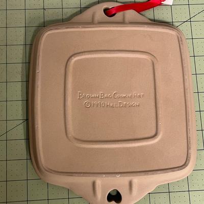 Sale Photo Thumbnail #224: 9 individual detailed cookie molds and Booklets Included.