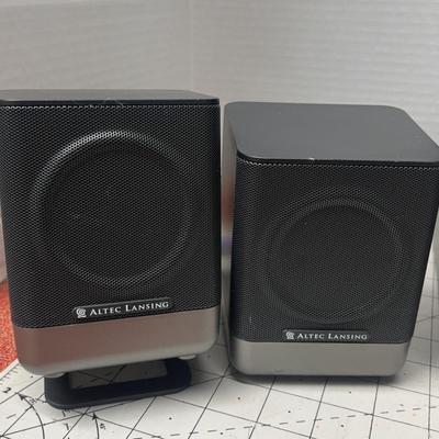 Sale Photo Thumbnail #600: 1 Subwoofer and 4 Satellite Speakers.