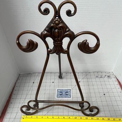 Sale Photo Thumbnail #620: Wrought iron with dark bronze patina Finish.