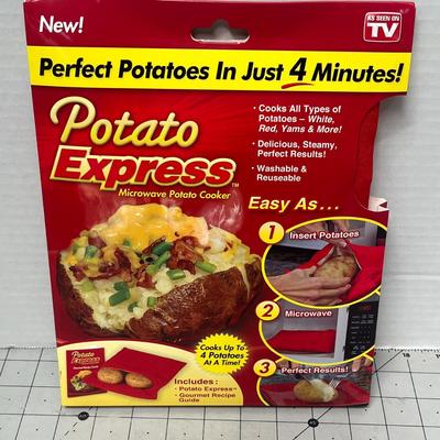 Sale Photo Thumbnail #642: Cooks up to 4 potatoes at once.