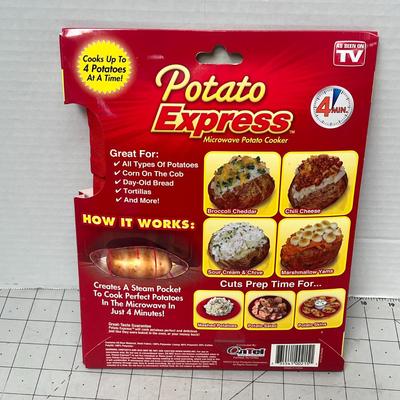 Sale Photo Thumbnail #643: Cooks up to 4 potatoes at once.