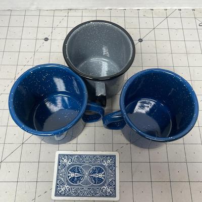 Sale Photo Thumbnail #686: Includes 3 Cups and 4 Forks.