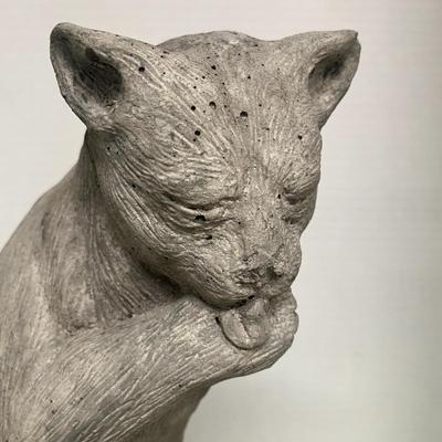Sale Photo Thumbnail #762: Heavy concrete cat sculpture, slightly dirty base, durable garden décor.