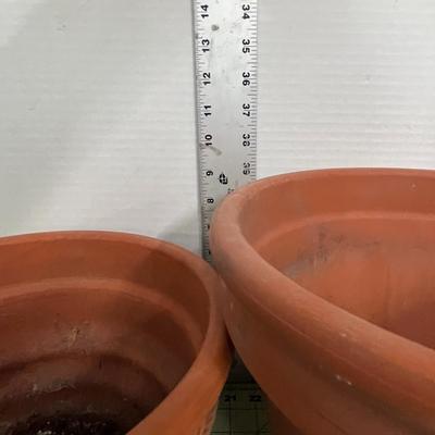 Sale Photo Thumbnail #797: Durable clay pots perfect for plants, flowers, herbs, or decor.