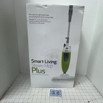 Sale Photo Thumbnail #877: Lightweight ergonomic design with reusable microfibre pads for effortless cleaning.