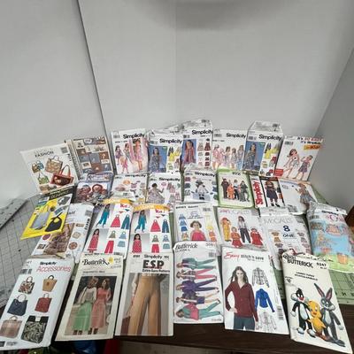 Sale Photo Thumbnail #1019: Includes kids, women’s, accessories, animals, costumes