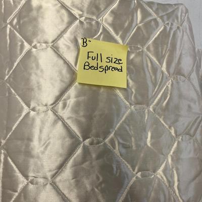 Sale Photo Thumbnail #1036: Quilted ivory satin cover with diamond stitching