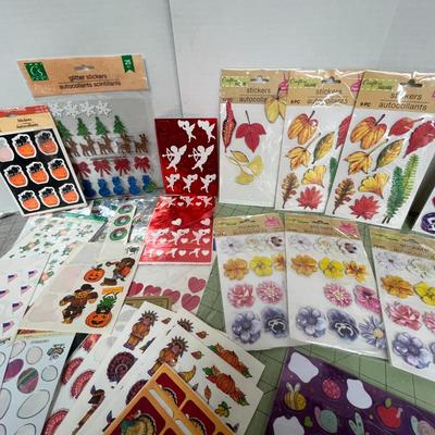 Sale Photo Thumbnail #1052: Includes flowers, holidays, animals, butterflies, themed stickers
