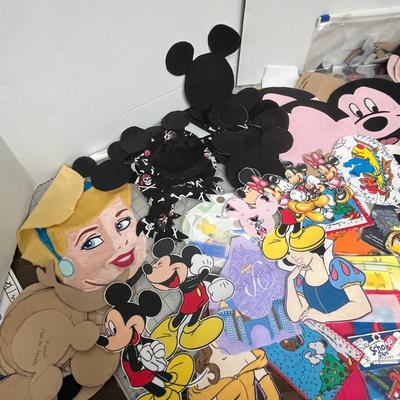 Sale Photo Thumbnail #1069: Includes Mickey, Minnie, Disney, cartoons, lace appliqués