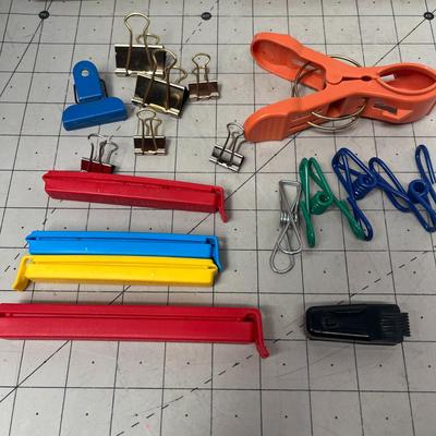 Sale Photo Thumbnail #1089: Includes bag clips, binder clips, chip sealers