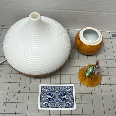 Sale Photo Thumbnail #1156: Includes diffuser and decorative ceramic pear jar