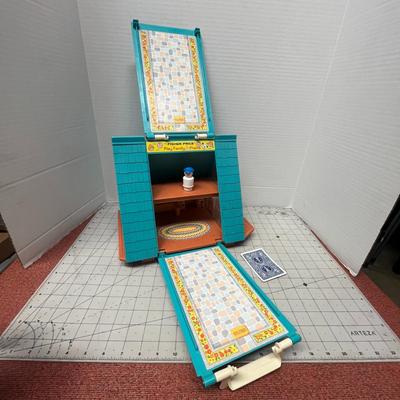 Sale Photo Thumbnail #1244: Classic vintage portable dollhouse fun!