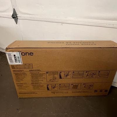 Sale Photo Thumbnail #1368: Black finish, new in box, efficient air movement