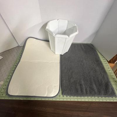 Sale Photo Thumbnail #1411: Includes chenille rug, quilted mat, white bin