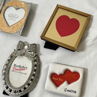 Lot 245 mini picture frames