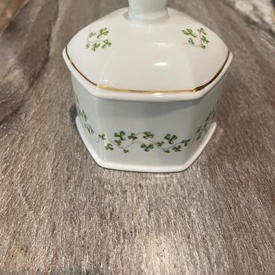 Royal Tara Trellis Shamrock Trinket Box