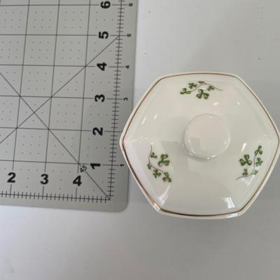 Royal Tara Trellis Shamrock Trinket Box