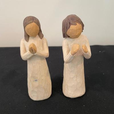Pair of Willow Tree “Sisters By Heart”